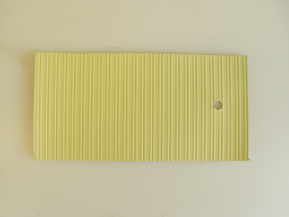 1900550_20211002221400